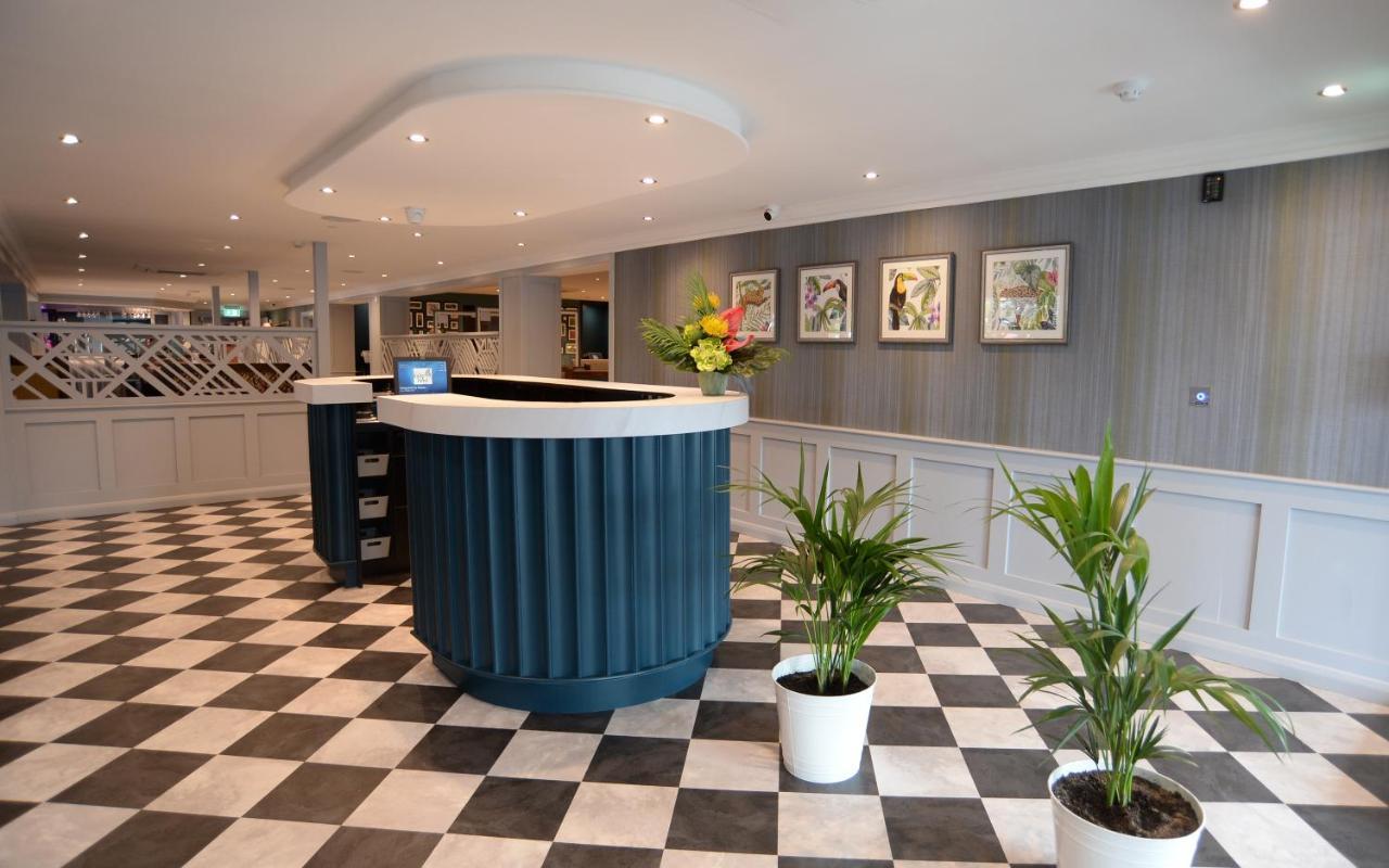 The Lodge Hotel Coleraine Eksteriør billede